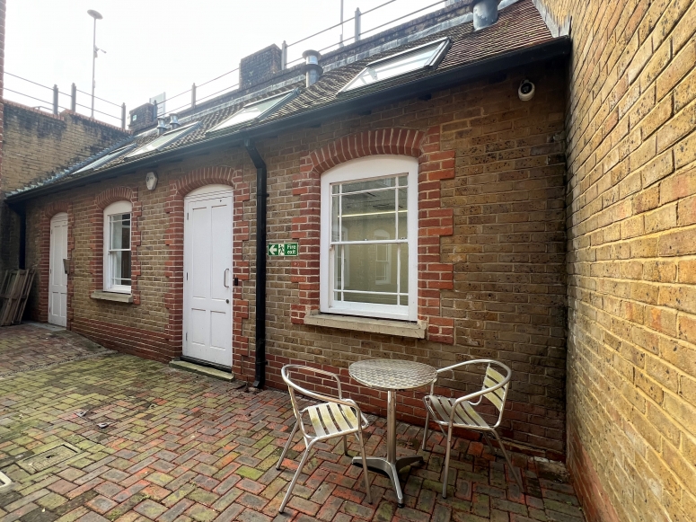 The Annex, Pannell House, Guildford, Surrey GU1 4HN