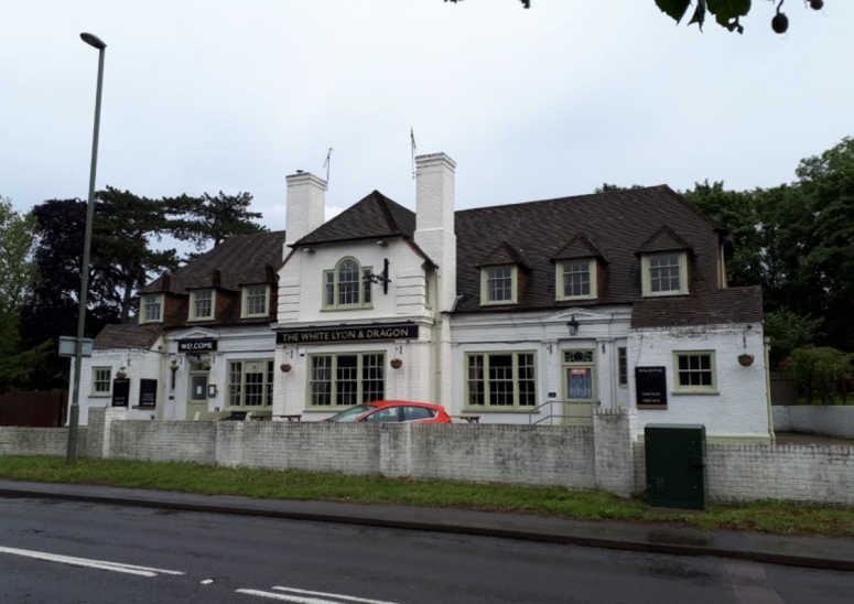 White Lyon & Dragon, Perry Hill, Worplesdon, Guildford, Surrey GU3 3RE