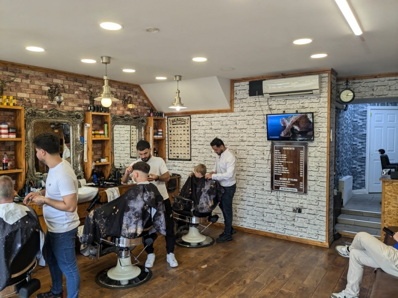 35 Woodbridge Hill, Guildford, GU2 9AA