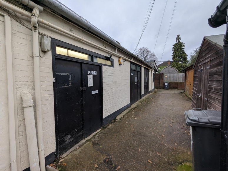 Unit 1a, 1, 2 & 3, Kings Road, Addlestone, KT15 3BG