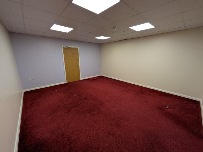 38 Woodbridge Hill, Guildford, GU2 9AB