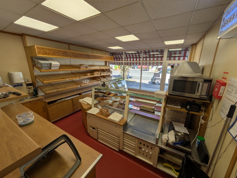 143 Worplesdon Road, Guildford, GU2 9XA