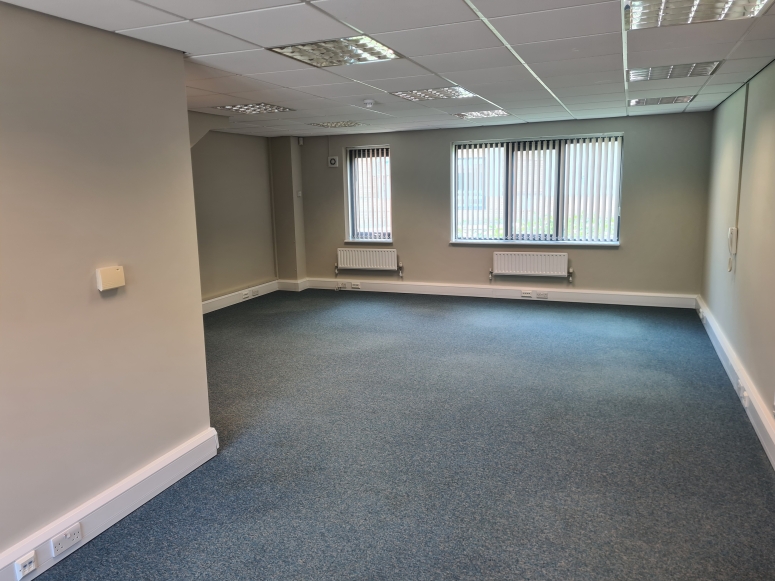 Ground Floor, Unit 2, Beaufort, Guildford, GU2 9JX