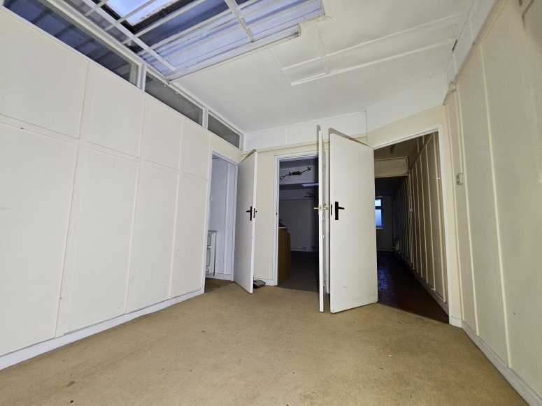 The Old Bank Premises, Churt Road, Beacon Hill, Hindhead, GU26 6NL