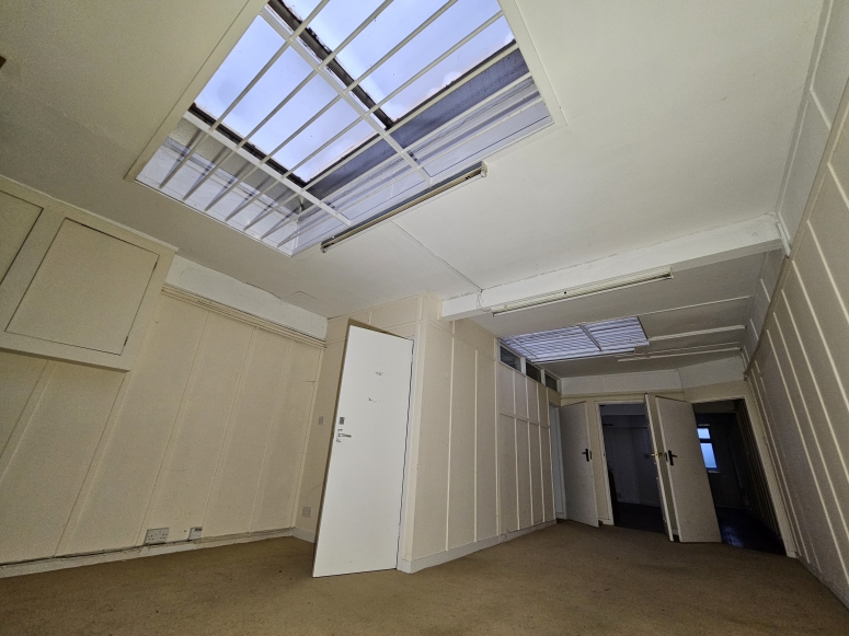 The Old Bank Premises, Churt Road, Beacon Hill, Hindhead, GU26 6NL
