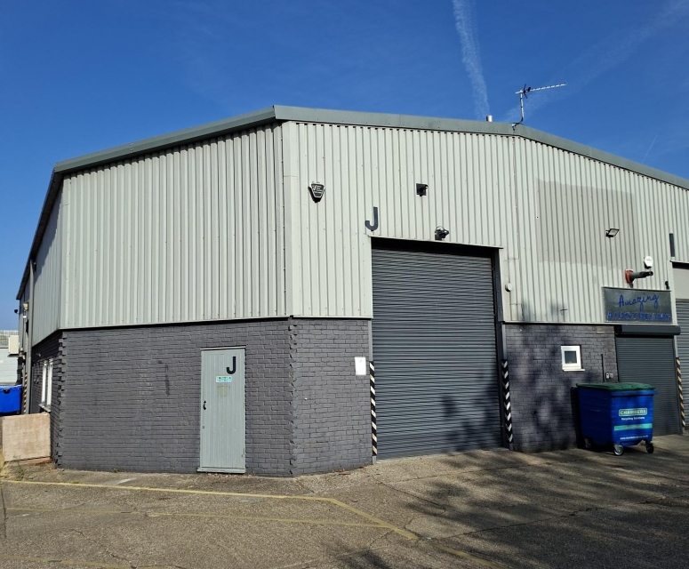 Unit J, Manawey Industrial Estate, Holder Road, Aldershot, GU12 4RH
