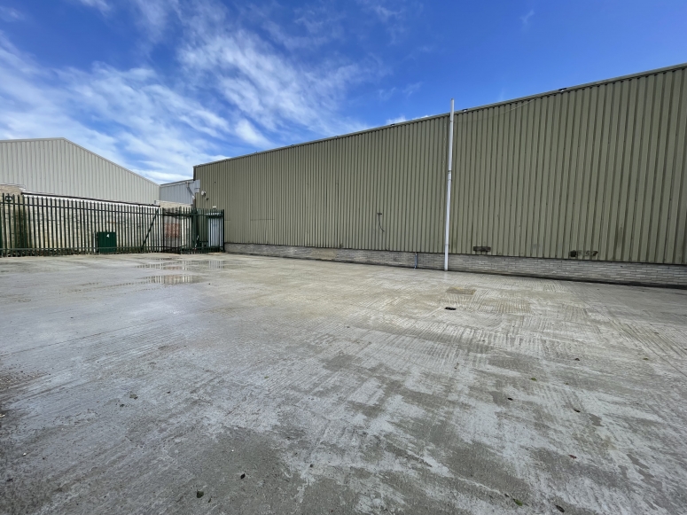 Open Storage Land - Riverway Industrial Estate, Peasmarsh, Guildford, Surrey GU3 1LZ