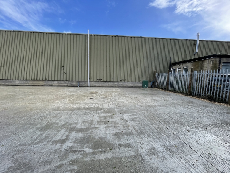 Open Storage Land - Riverway Industrial Estate, Peasmarsh, Guildford, Surrey GU3 1LZ