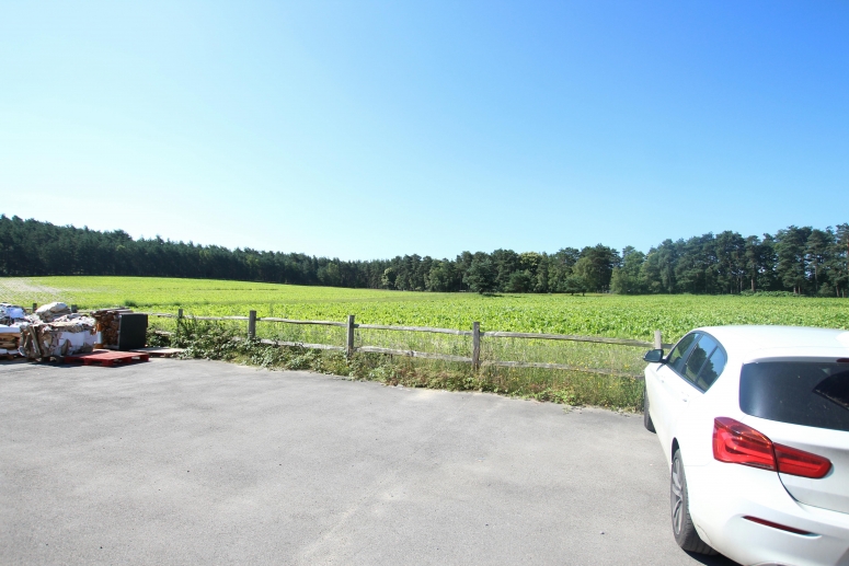 Rose, Greenhills Rural Enterprise Centre, Tilford Road, Farnham, Surrey GU10 2DZ