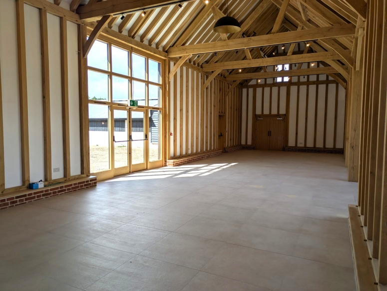 Mellersh Farm Barn, New Pond Road, Guildford, GU3 1BN