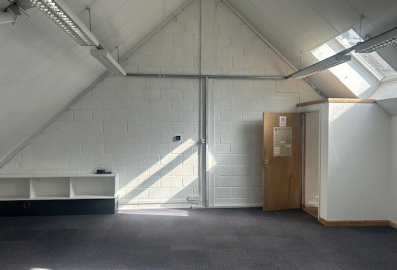 Unit 1 Tanners Court, Brockham RH3 7NH