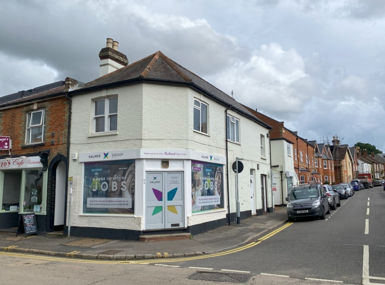 94 Stoke Road, Guildford, Surrey GU1 4JN