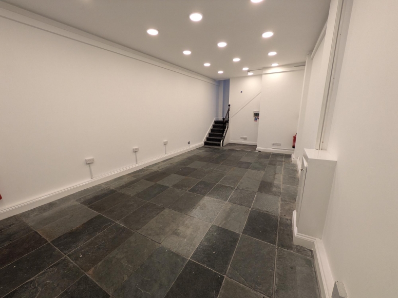 25 Chapel Street, Guildford, GU1 3UL