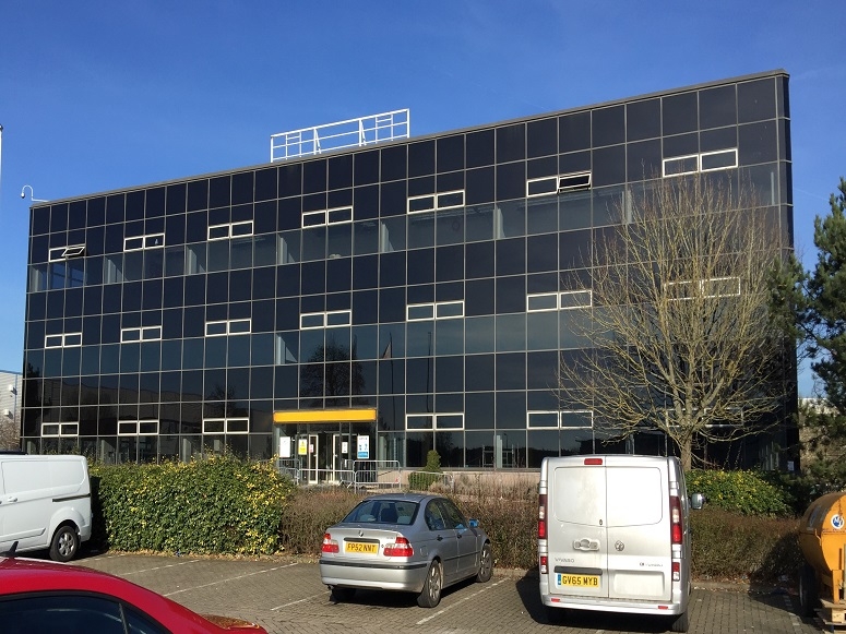 Offices, Access, Willoughby Road, Bracknell, Berkshire, RG12 8FB