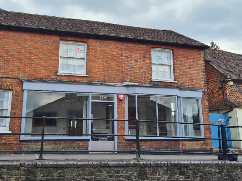 13A Lower Street, Haslemere, GU27 2NY
