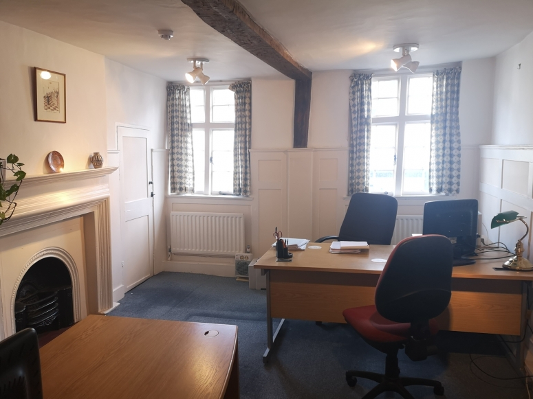 First Floor Offices, 6 Quarry Street, Guildford, Surrey, GU1 3UR