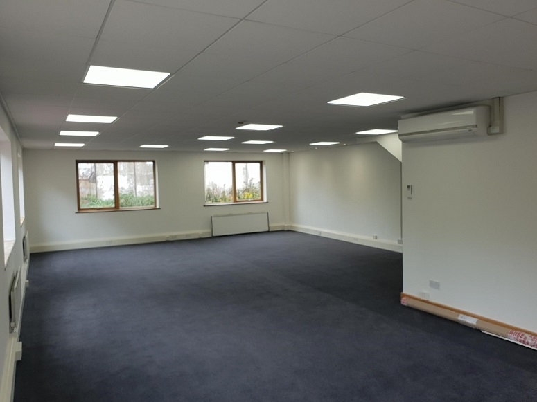 7 Wey Court, Mary Road, Guildford, Surrey GU1 4QU