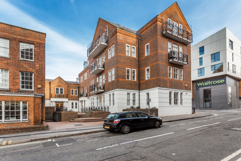3rd Floor, One Bell Court, Leapale Lane, Guildford, Surrey GU1 4LY