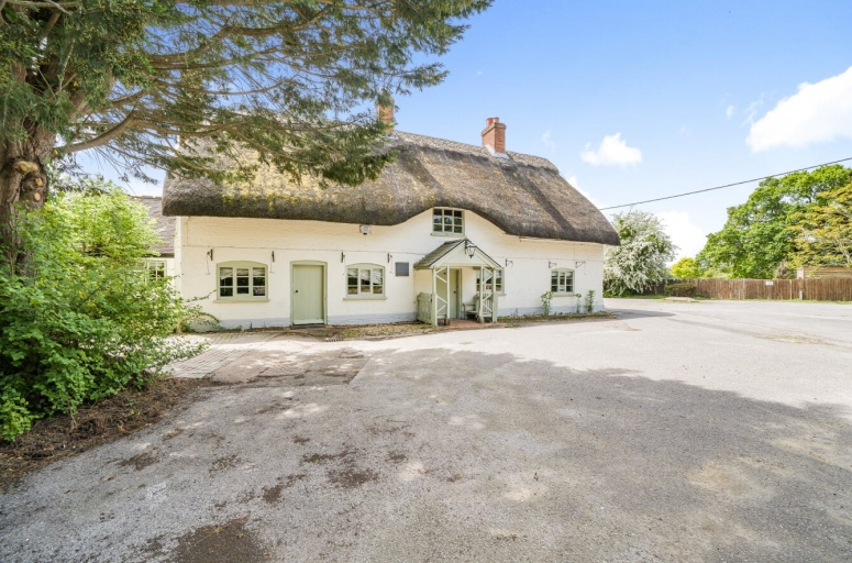 The Pineapple, Brimpton Common, Reading RG7 4RN
