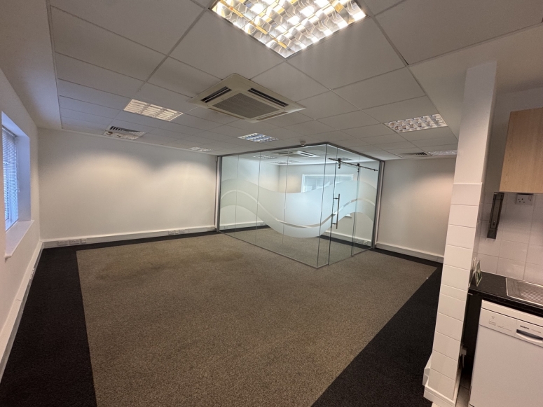 7 Faraday Road, Off Woodbridge Road, Guildford, GU1 1EA