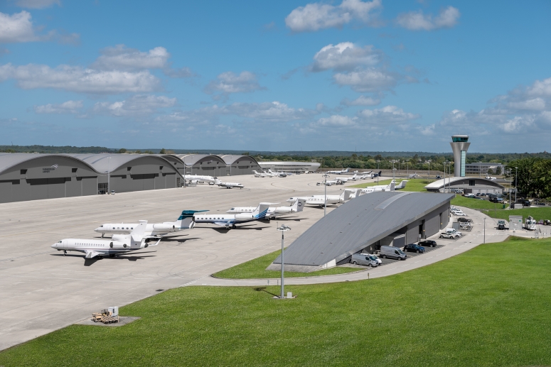 Aviation Office Suites, Farnborough Airport, Farnborough, Hampshire, GU14 6XA