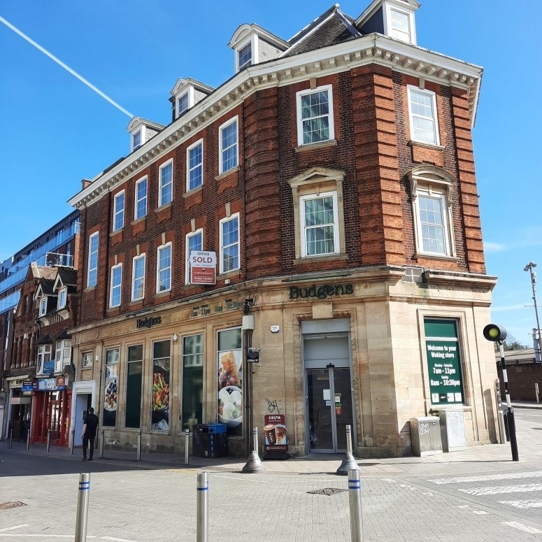 1 The Broadway, Woking, Surrey GU21 5AA