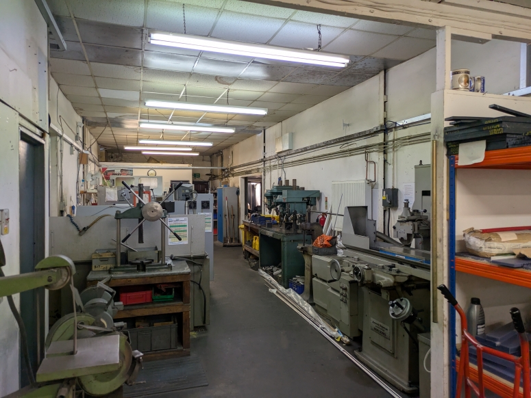 Unit 1a, 1, 2 & 3, Kings Road, Addlestone, KT15 3BG