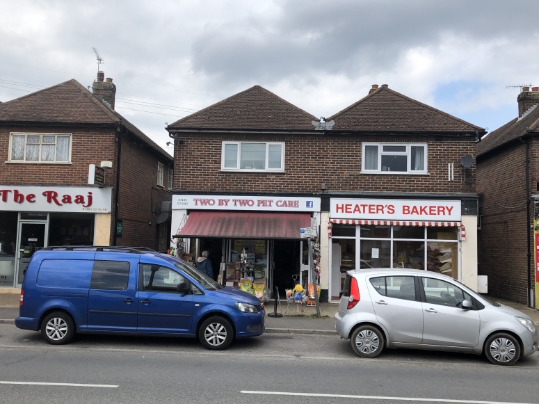 141 Worplesdon Road, Guildford, Surrey GU2 9XA