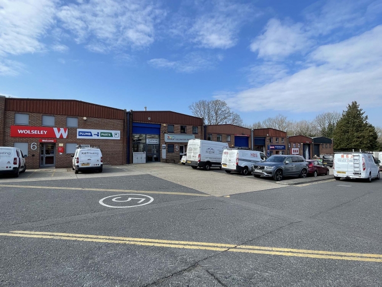 Unit 1 The Pines Business Park, Broad Street, Guildford, Surrey GU3 3BH