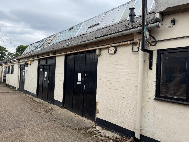 Unit 1a, 1, 2 & 3, Kings Road, Addlestone, KT15 3BG