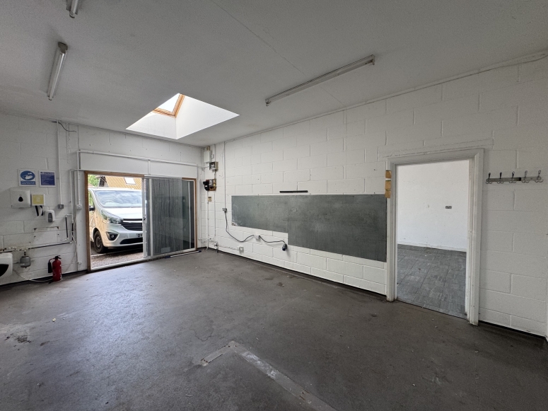 16 & 17 Bramley Business Centre, Station Road, Bramley, GU5 0AZ
