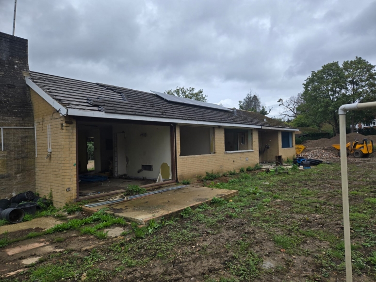 Longcross Farm, Longcross Road, Chertsey, KT16 0DP