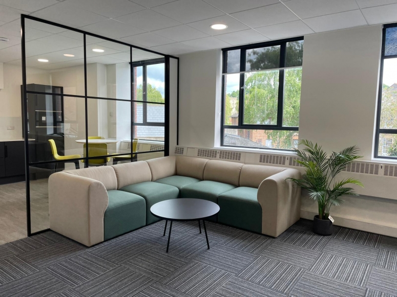 First Floor Office, Portsmouth House, 1 Portsmouth Road, Guildford, Surrey GU2 4BL