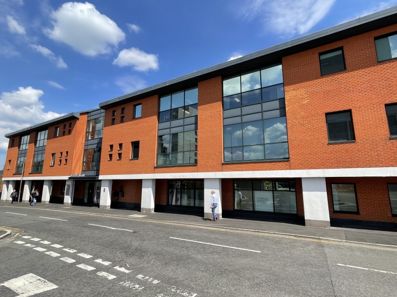 1 Bishops Wharf, Guildford, Surrey GU1 4UP