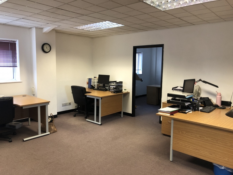 1st Floor, Radiant House, Chessington KT9 1TT