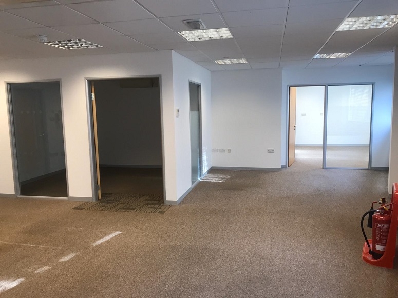 Unit 7, Williams Court, Little Mead Industrial Estate, Cranleigh GU6 8NE