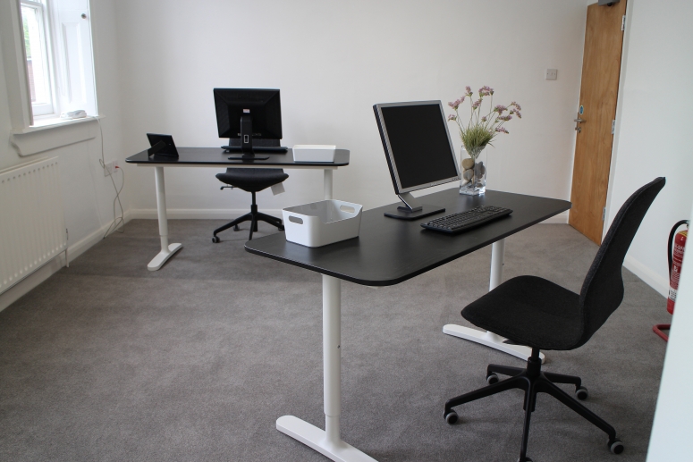 Hurst House, High Street, Ripley Surrey, GU23 6AY