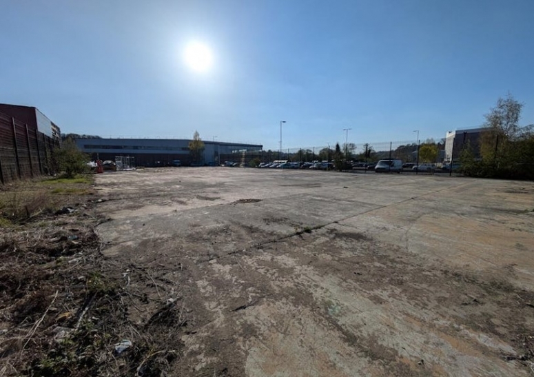 Land at Rear Of Langham Park, Godalming, GU7 1NG