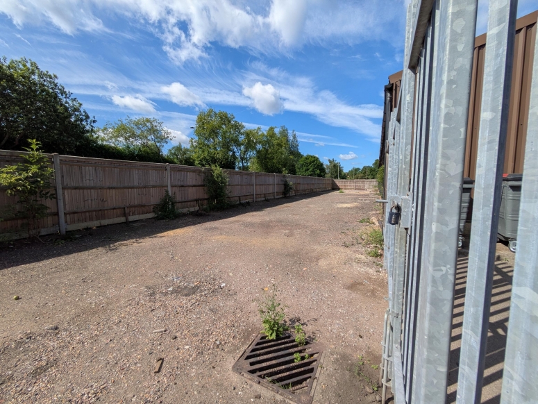 Pew Corner Secure Yard Storage, Old Portsmouth Road, Guildford, GU3 1LP