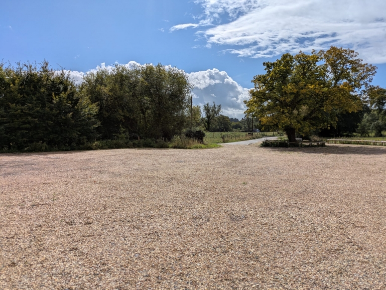 Mellersh Farm Barn, New Pond Road, Guildford, GU3 1BN