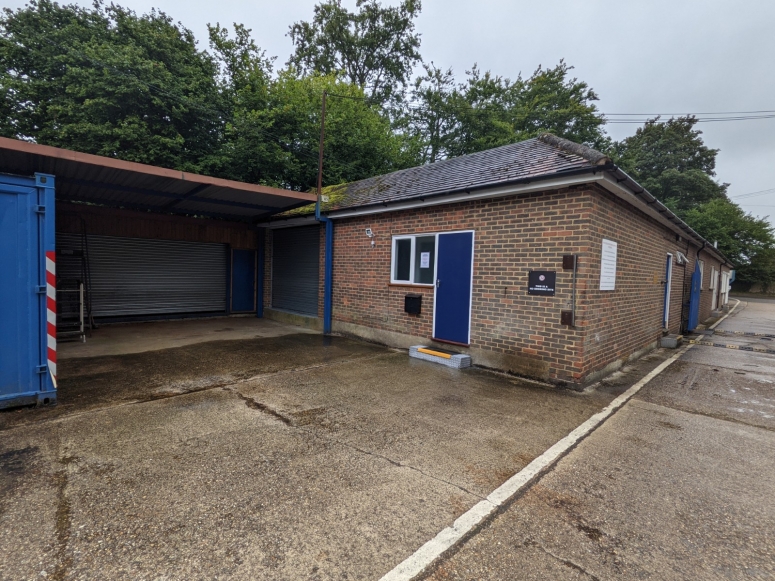 Unit 1 Sample Oak Lane, Chilworth, Guildford GU4 8QW