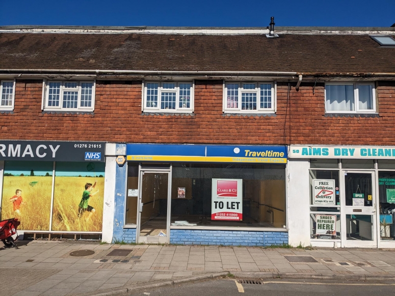 52 High Street, Frimley, Camberley, Surrey GU16 7HL