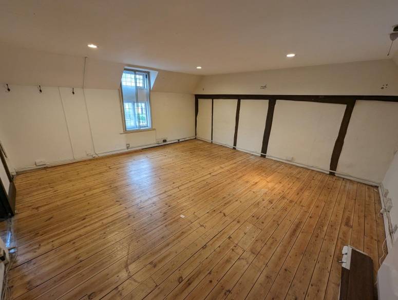 26-28 High Street, Chobham GU24 8AA