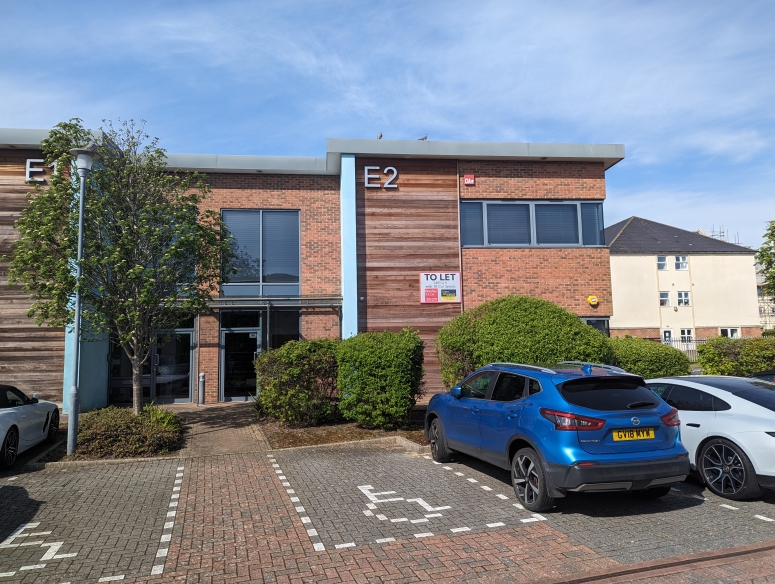 E2 Yeoman Gate Office Park, Yeoman Way, Worthing BN13 3QZ