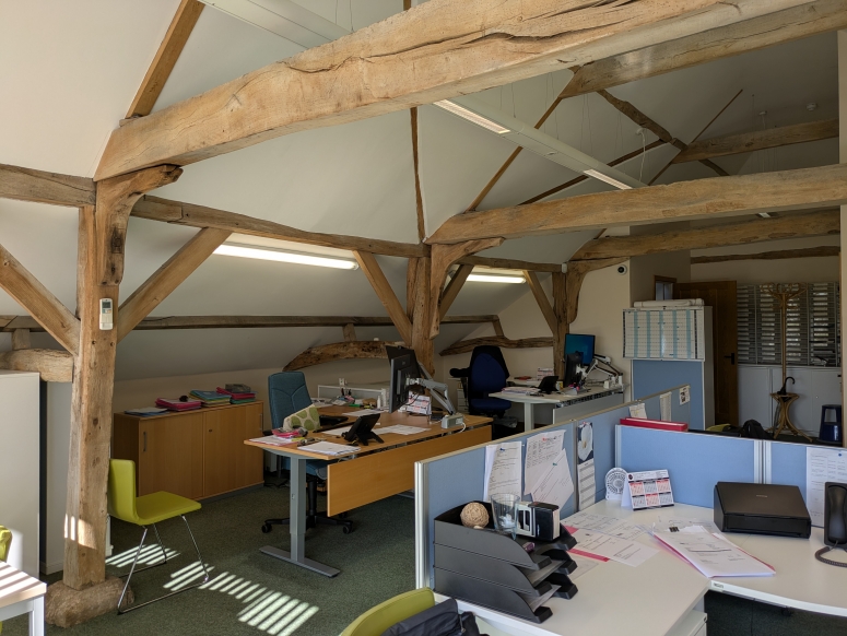 Danceys Barn, Loseley Estate, Guildford, Surrey, GU3 1HW