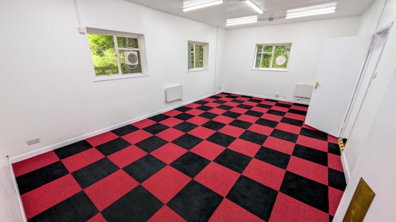 Front Unit, Sample Oak Lane. Chilworth, Guildford, Surrey GU4 8QW