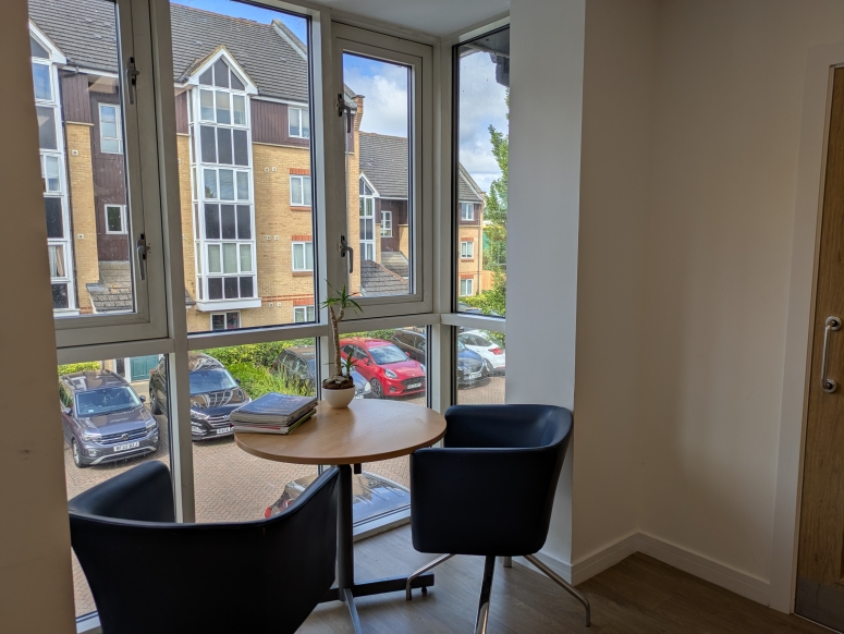 8/9, Faraday Road, Guildford, GU1 1EA