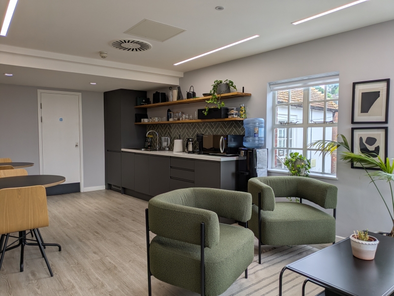Part Rear 3rd Floor, 84 North Street, Guildford, Surrey GU1 4AU