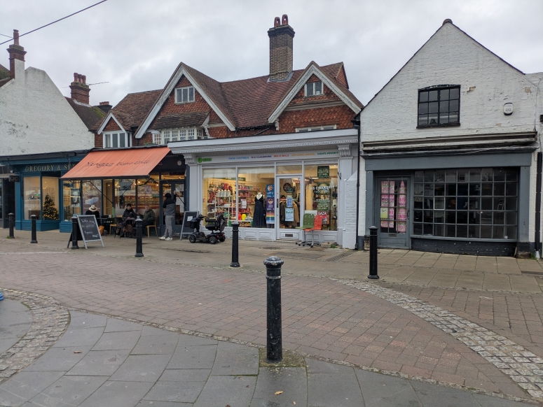 125 High Street, Cranleigh, GU6 8AU