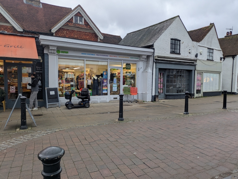 125 High Street, Cranleigh, GU6 8AU